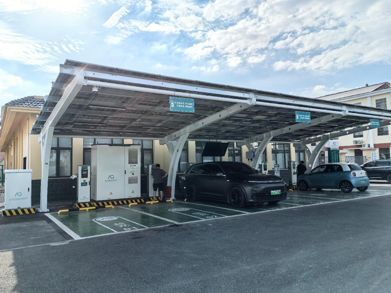 PV-ESS-Charging Station-01